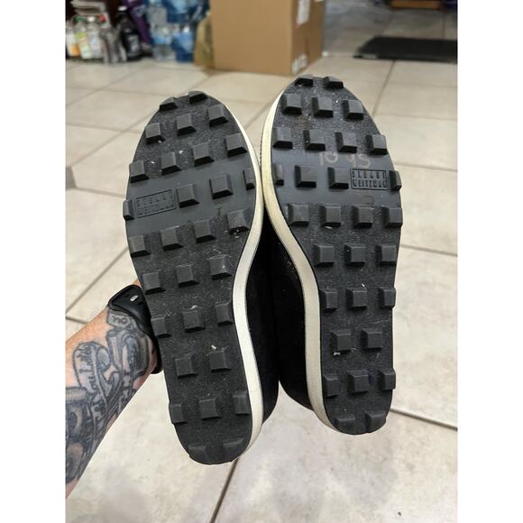 Stuart Weitzman Girls Irridescent Black Ariana Clare Wedge Pumps Size 4 - Picture 6 of 8